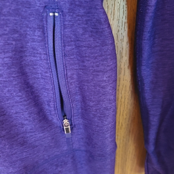 Gap Body Zip Up Athletic Jacket in Size Medium - Picture 4 of 5